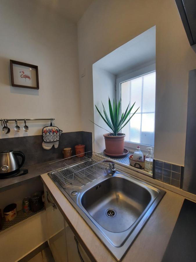Agreable Appartement T2 Proche Centre Nimes Bagian luar foto
